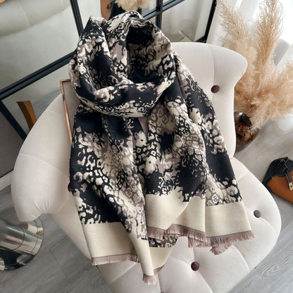Châle Léopard Chic